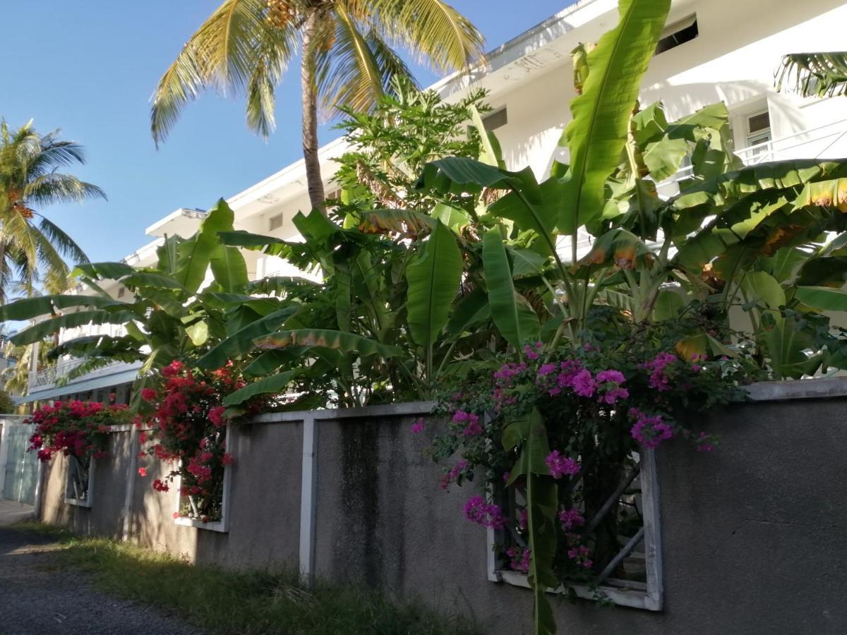 Les Filaos De Pereybere Apartment Pereybere Beach Exterior photo